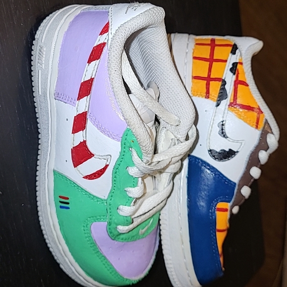 Toy story nikes - Picture 4 of 4